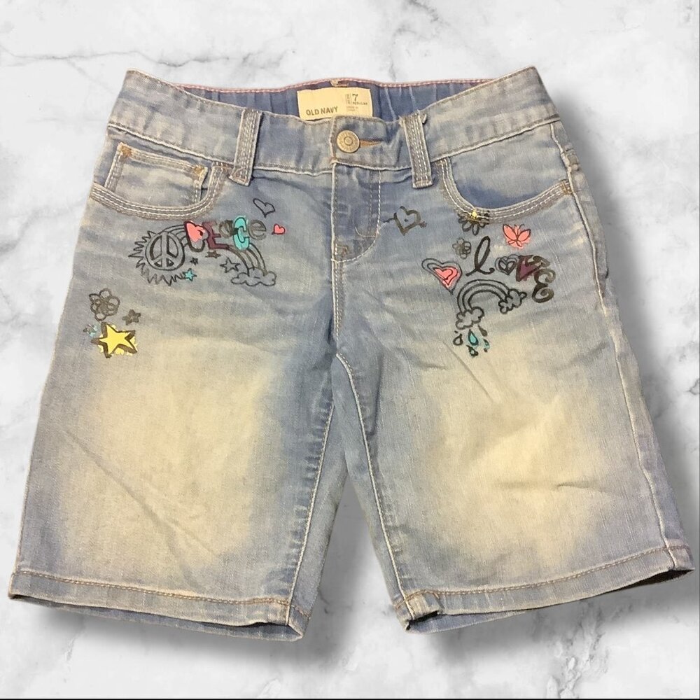 Old Navy Girls Size 7 Regular Blue Denim Shorts Featuring Colorful Peace & Love